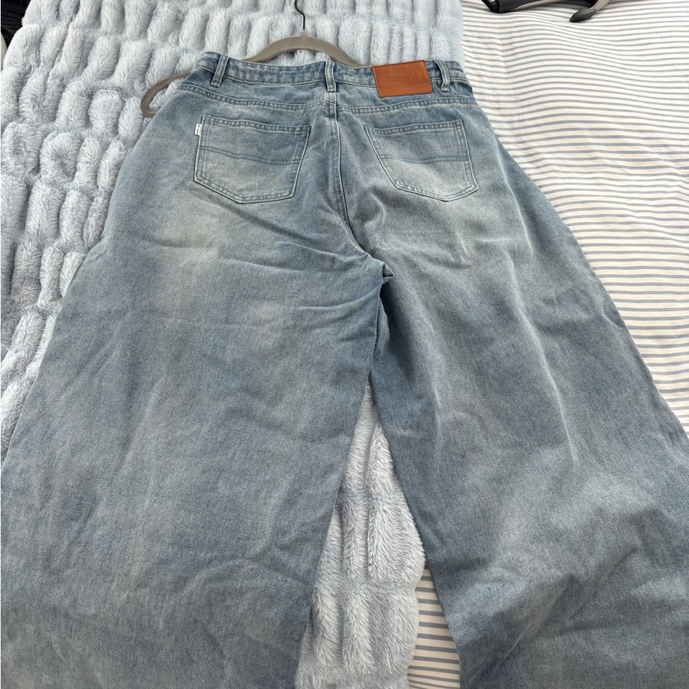 Naylor Mid Rise Wide Leg Jean - Picture 6 of 6
